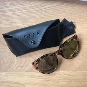 Diff sunglassses in PENNY - HIMALAYAN TORTOISE + TAUPE FLASH